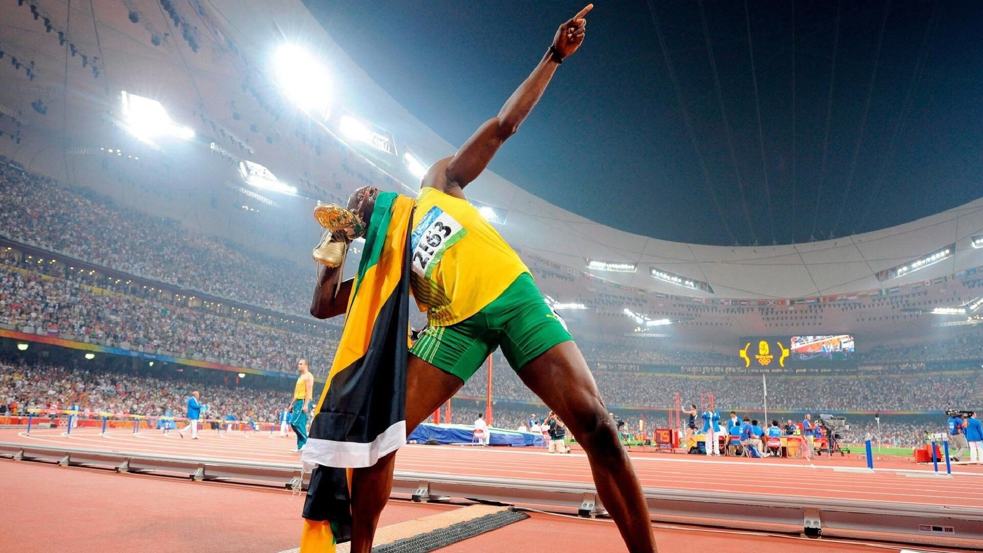 广厦铁壁锁死76人，库里巅峰接管世界排名战—双线战场见证统治力美学