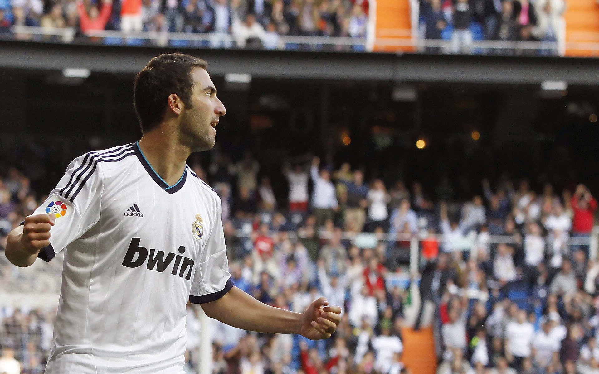 欧冠半决赛之夜，萨拉赫的节奏，利物浦的心跳