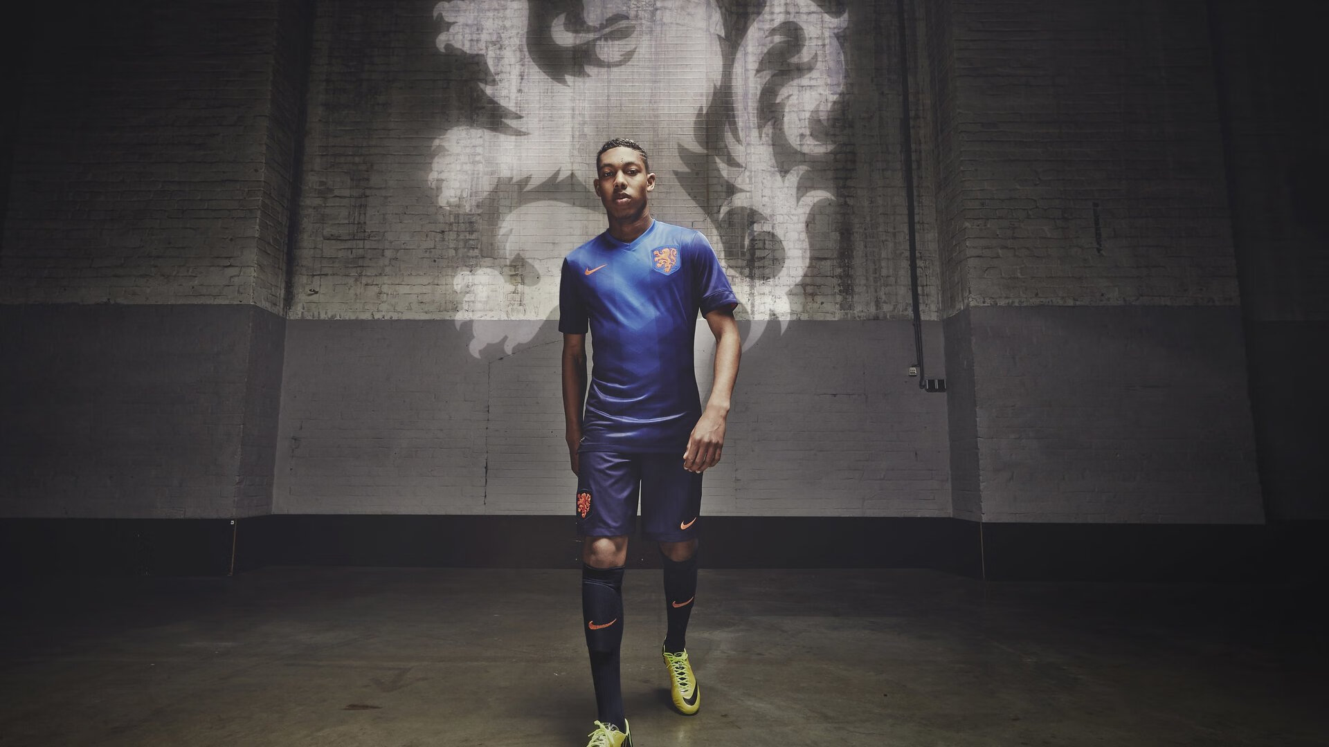 法比尼奥状态火热,美国力克乌拉圭背后的战术密码