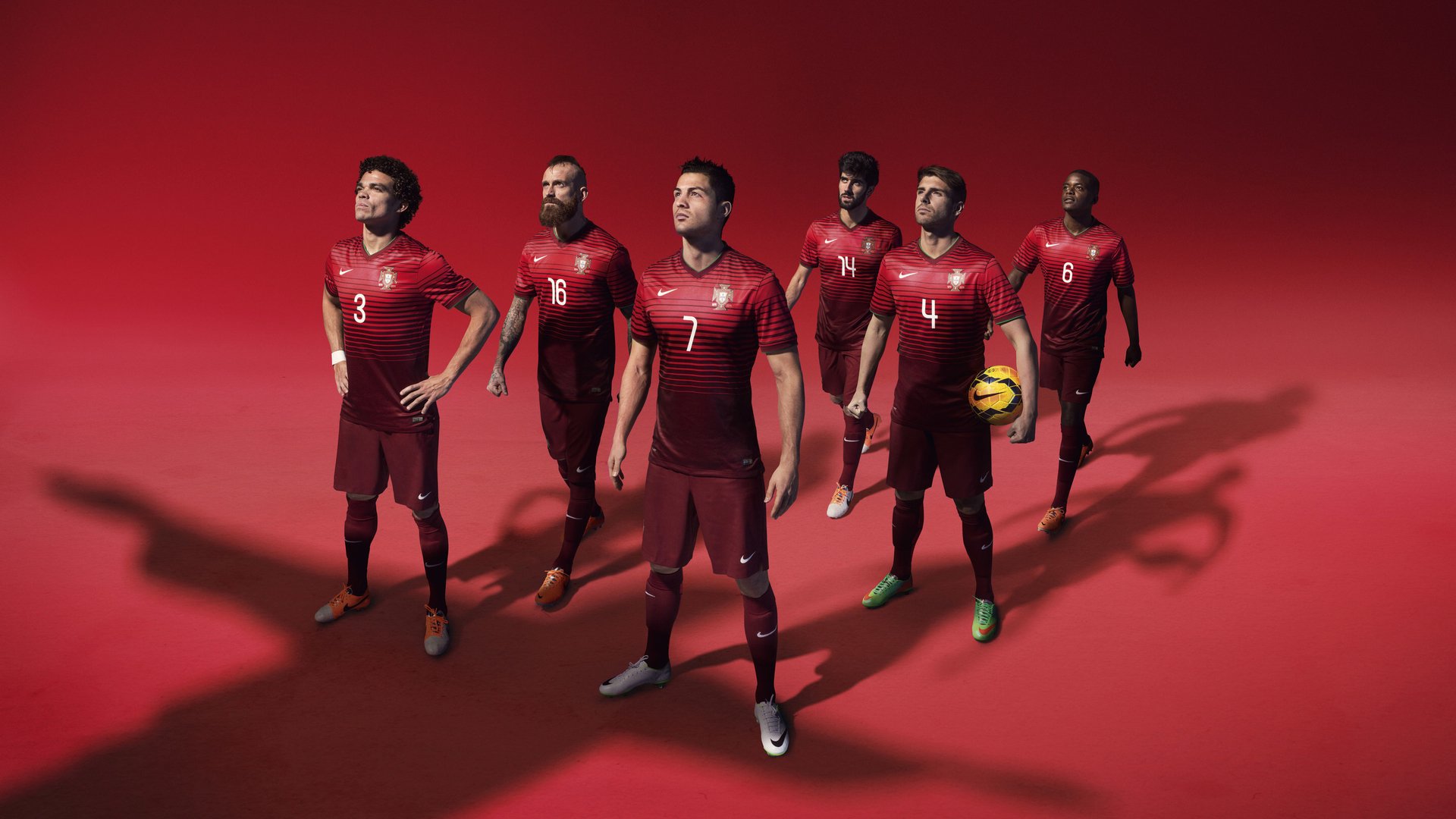 奥恰洛夫独取两分，德国队3-0完胜法国队展现团队统治力